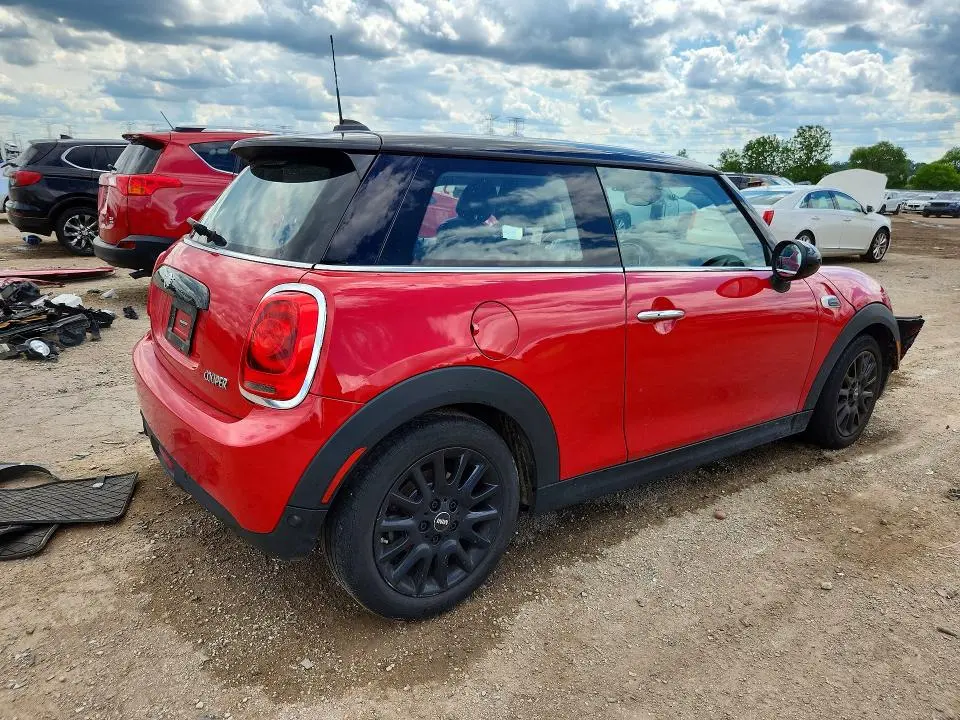 2019 MINI COOPER   