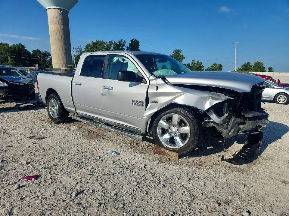 2017 RAM 1500 SLT  