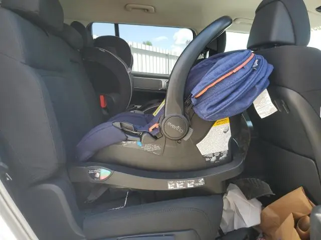 2024 HYUNDAI SANTA FE SE  