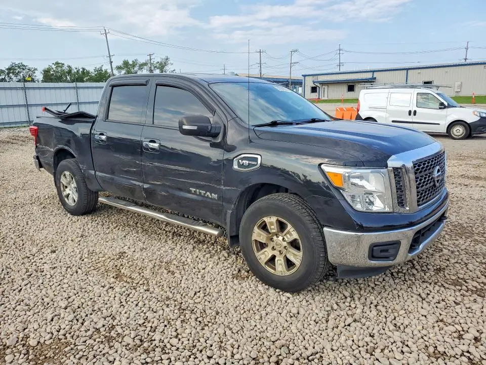 2017 NISSAN TITAN S  