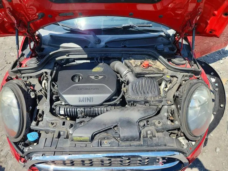 2015 MINI COOPER S  