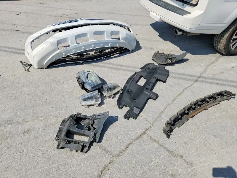 2016 LINCOLN NAVIGATOR SELECT  