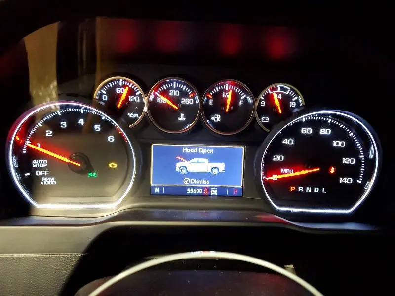 2020 CHEVROLET SILVERADO K1500 LT  