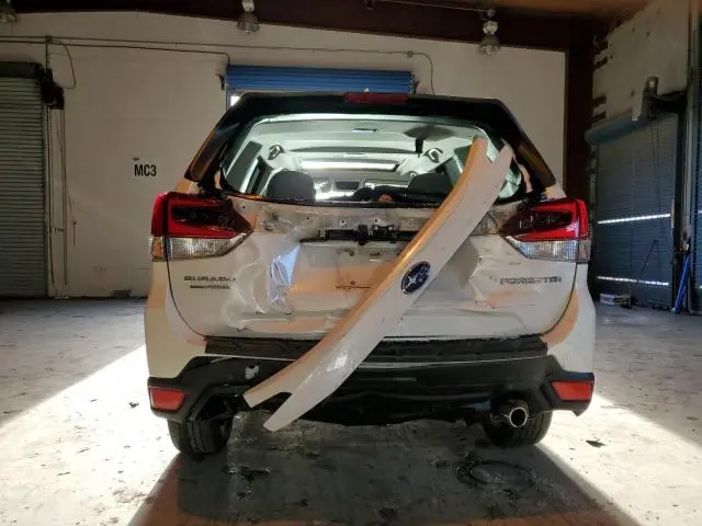 2021 SUBARU FORESTER LIMITED  