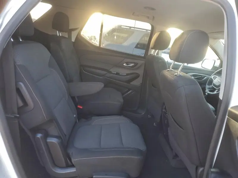 2019 CHEVROLET TRAVERSE LT  