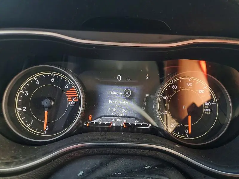 2023 JEEP CHEROKEE ALTITUDE LUX  