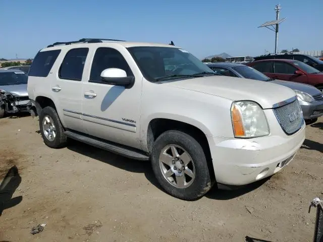 2012 GMC YUKON SLT  