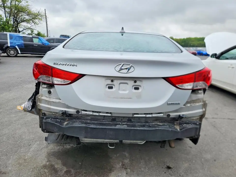 2013 HYUNDAI ELANTRA LIMITED  