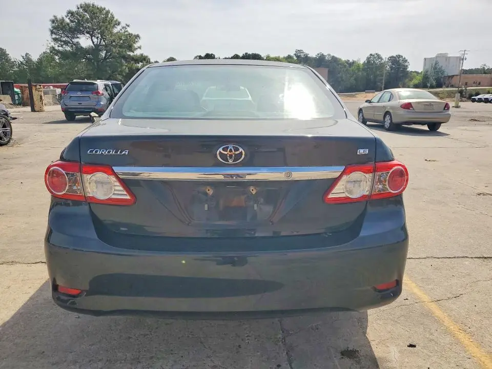 2013 TOYOTA COROLLA LE  