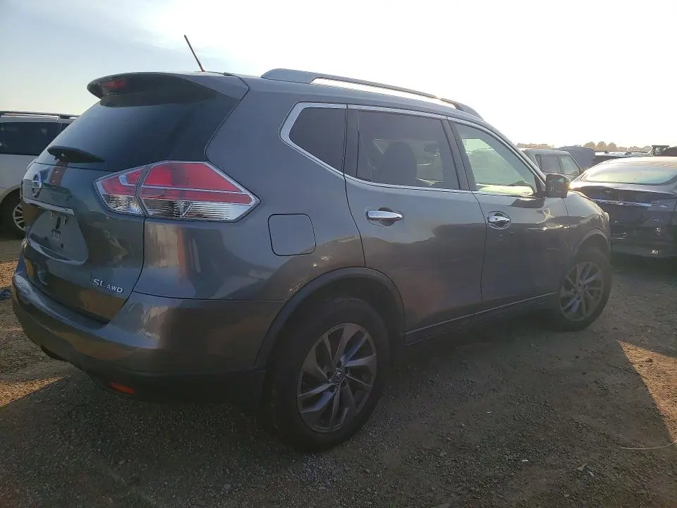 2016 NISSAN ROGUE SL  