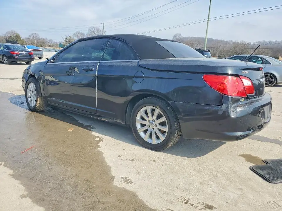 2010 CHRYSLER SEBRING TOURING  