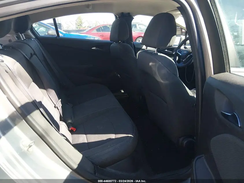 2017 CHEVROLET CRUZE LT AUTO