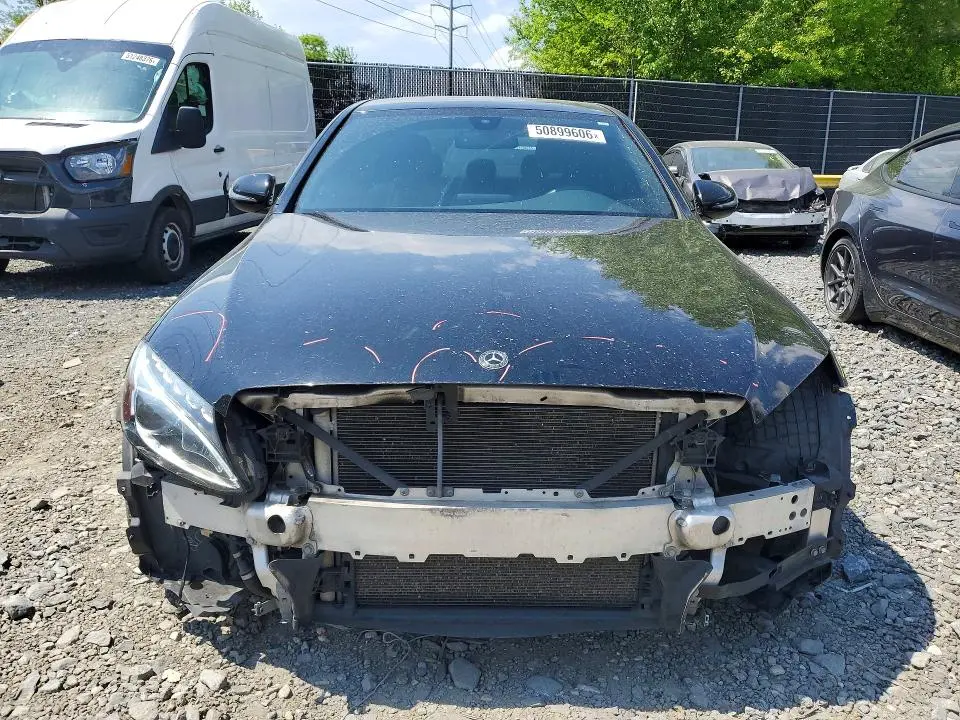 2018 MERCEDES-BENZ C 300  