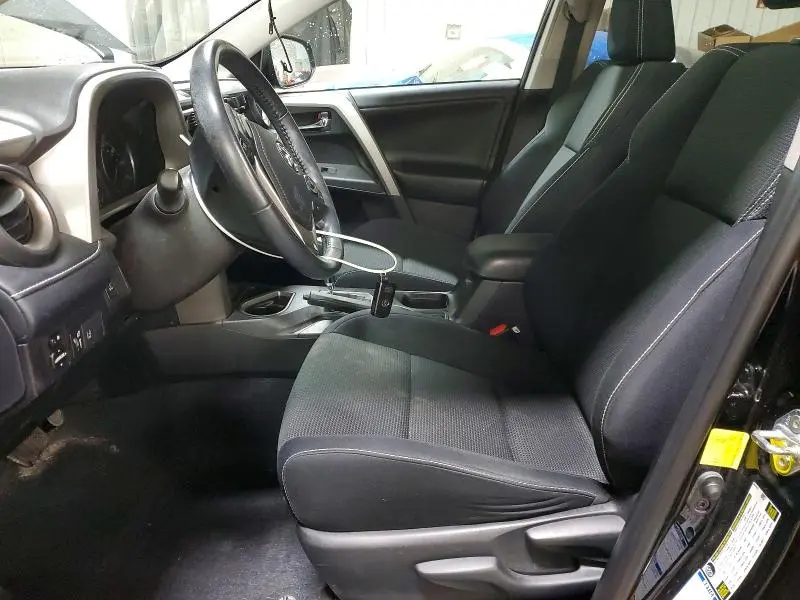 2018 TOYOTA RAV4 XLE  