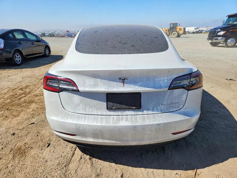 2020 TESLA MODEL 3   