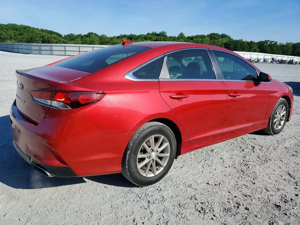 2018 HYUNDAI SONATA SE  