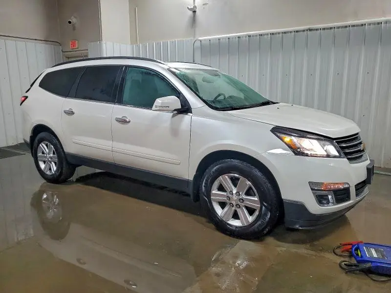 2013 CHEVROLET TRAVERSE LT  