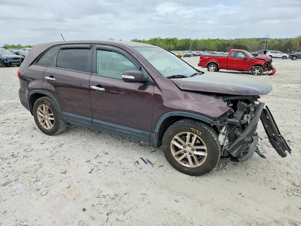 2015 KIA SORENTO LX  