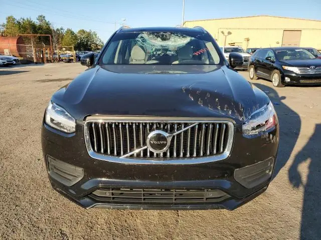2020 VOLVO XC90 T6 MOMENTUM  