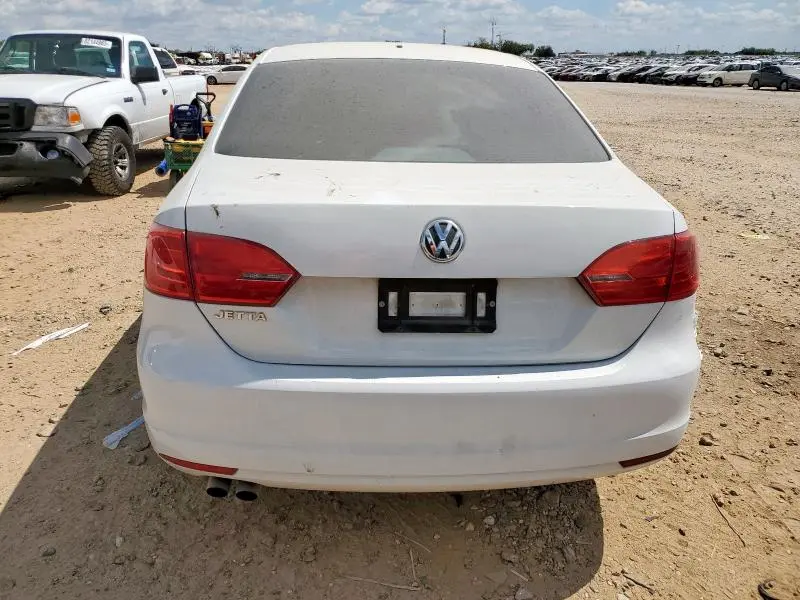 2014 VOLKSWAGEN JETTA BASE  