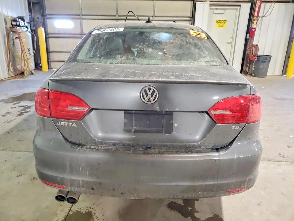 2011 VOLKSWAGEN JETTA TDI  