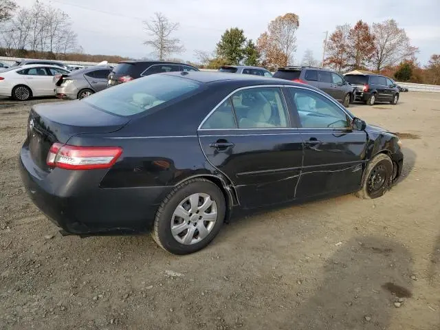 2011 TOYOTA CAMRY BASE  