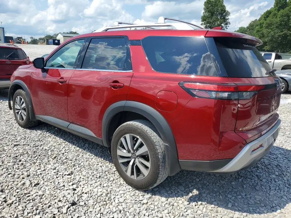 2023 NISSAN PATHFINDER SL  
