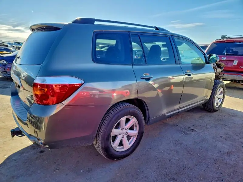 2010 TOYOTA HIGHLANDER   