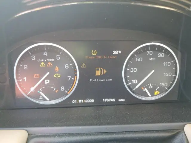 2011 LAND ROVER RANGE ROVER HSE LUXURY  