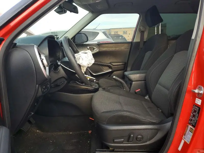 2021 KIA SOUL S  