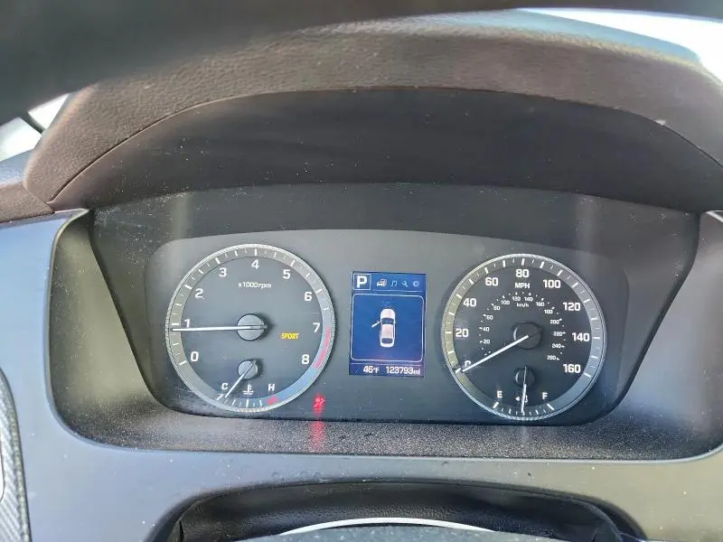 2017 HYUNDAI SONATA SE  