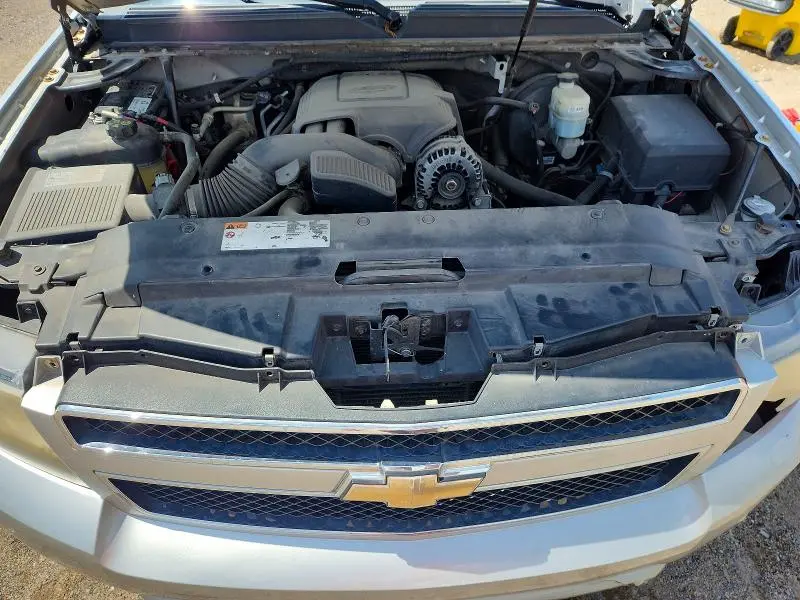 2011 CHEVROLET SUBURBAN   