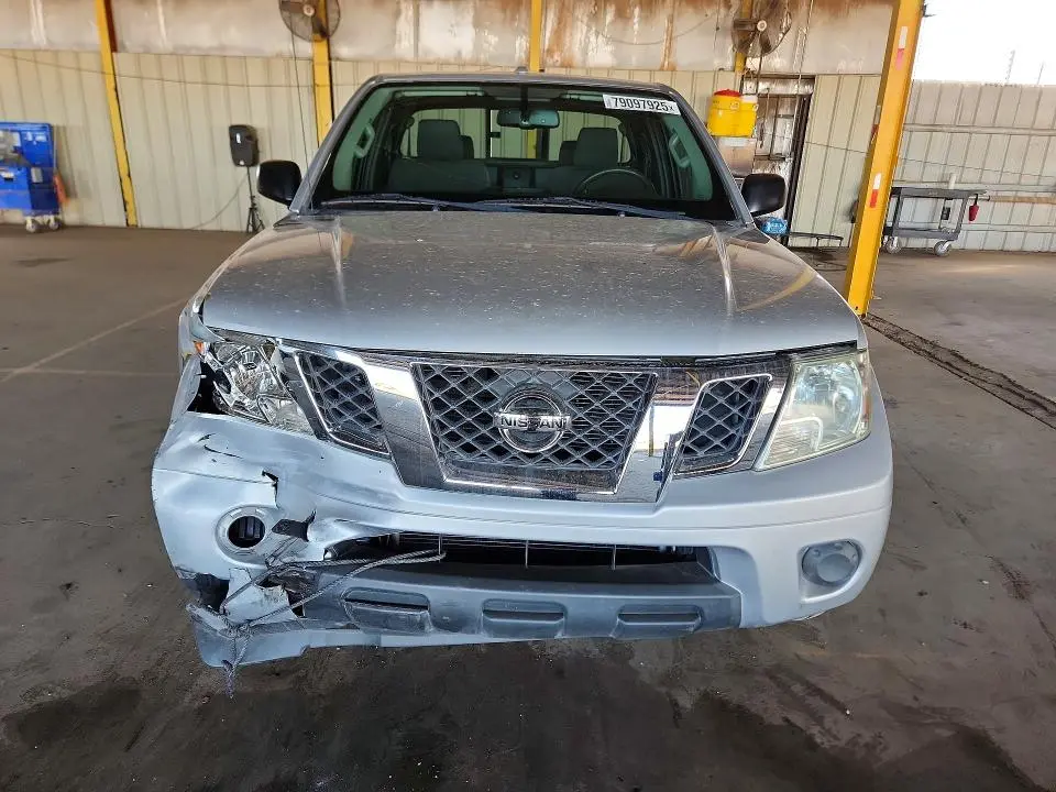 2012 NISSAN FRONTIER SV V6  