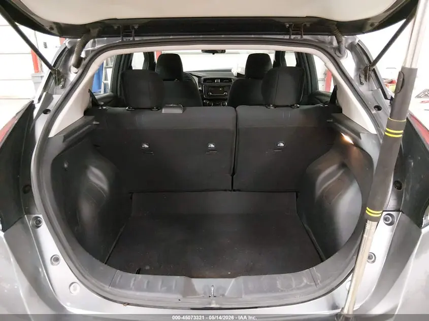 2018 NISSAN LEAF S