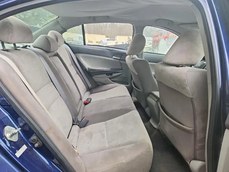 2010 HONDA ACCORD LX  