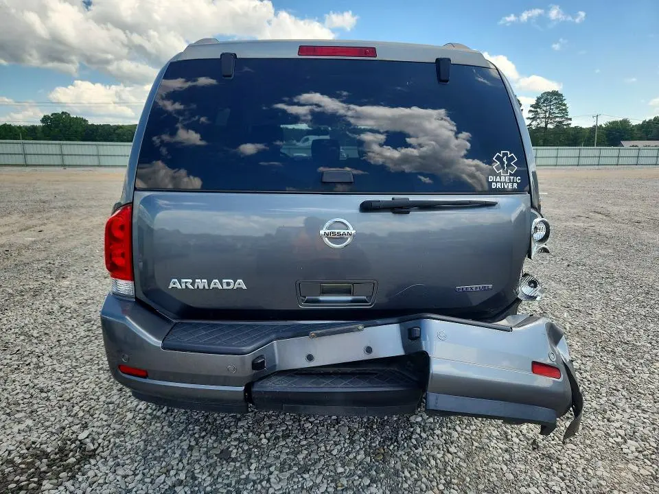 2014 NISSAN ARMADA SV  