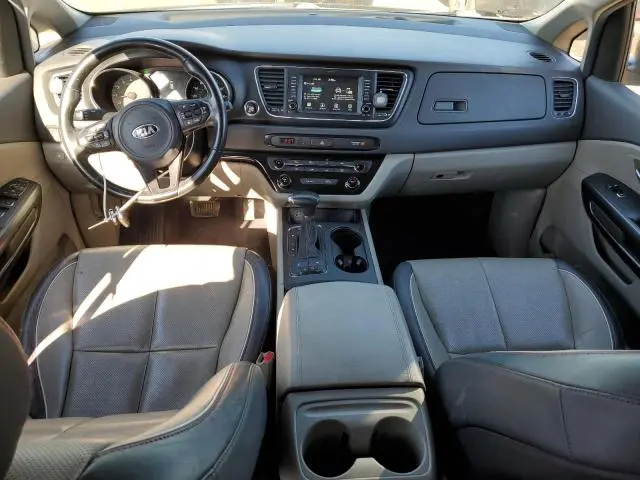 2017 KIA SEDONA LX  