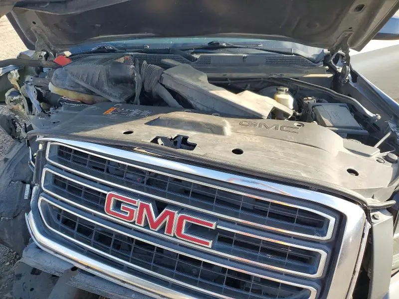 2019 GMC YUKON SLE  