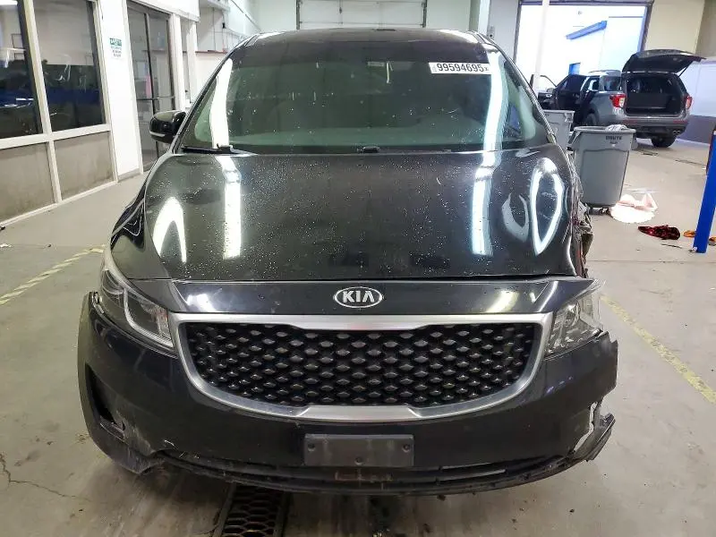 2015 KIA SEDONA L  