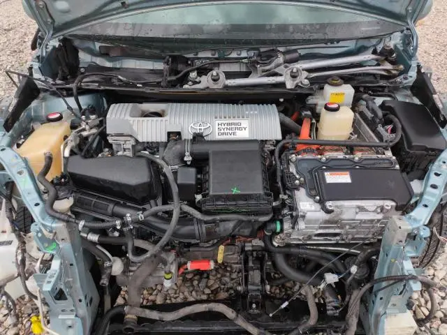 2014 TOYOTA PRIUS V   