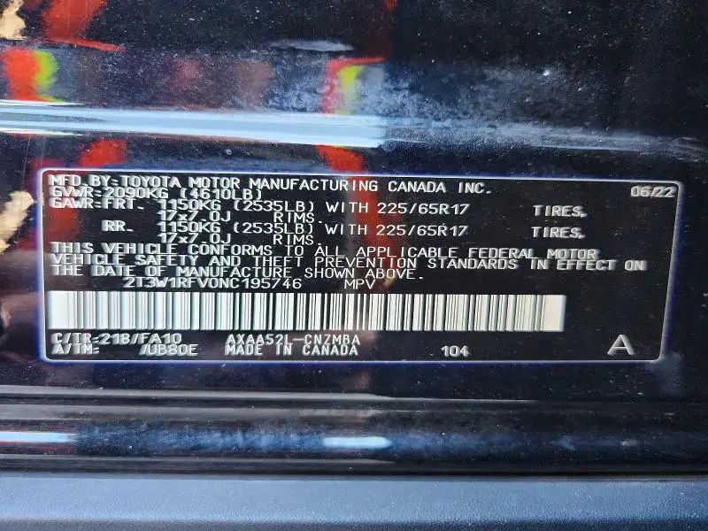 2022 TOYOTA RAV4 XLE  
