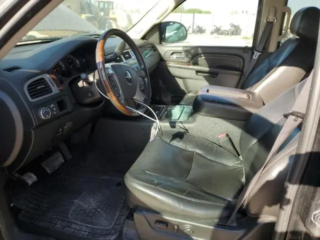 2010 GMC YUKON DENALI  