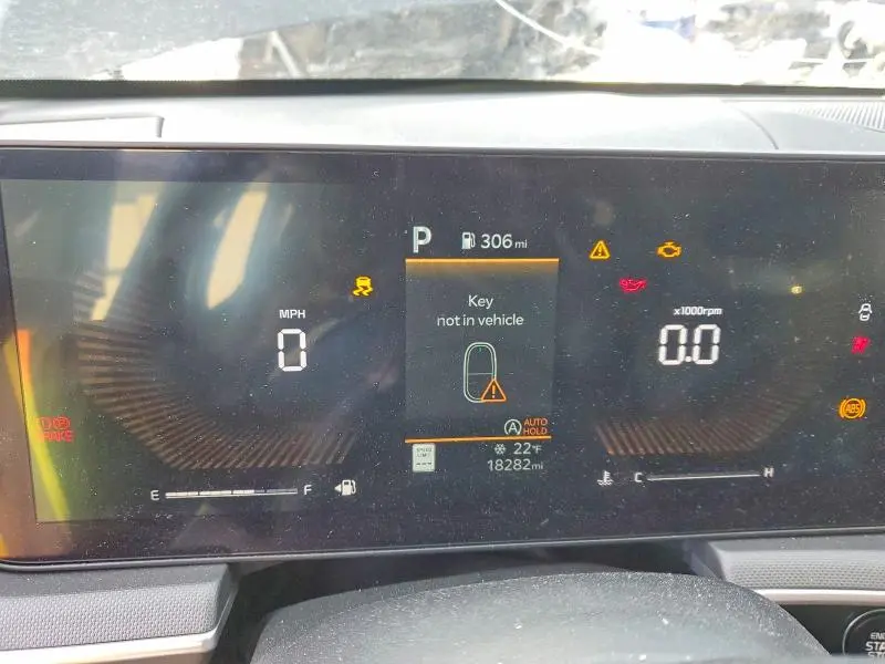 2025 KIA K5 LXS  