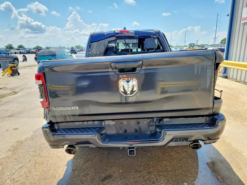 2020 RAM 1500 LARAMIE  