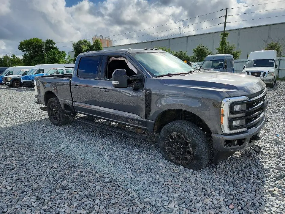2023 FORD F350 SUPER DUTY  