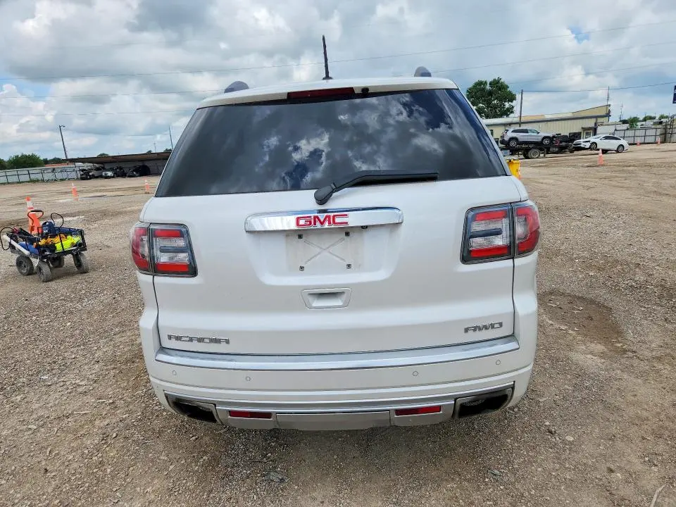 2016 GMC ACADIA DENALI  