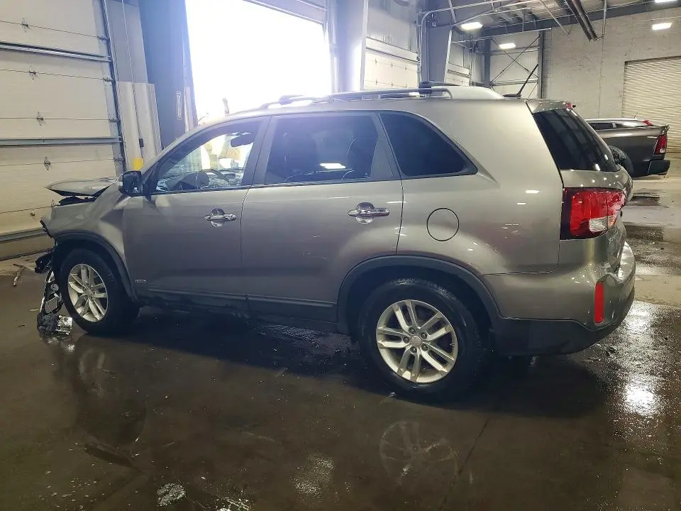 2015 KIA SORENTO LX  