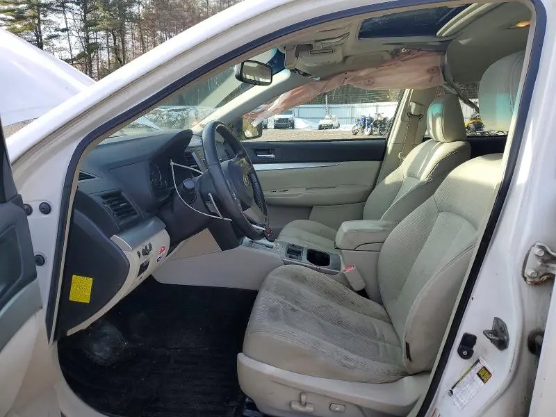 2011 SUBARU OUTBACK 2.5I PREMIUM  