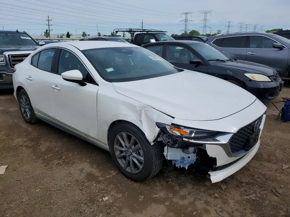 2025 MAZDA 3   