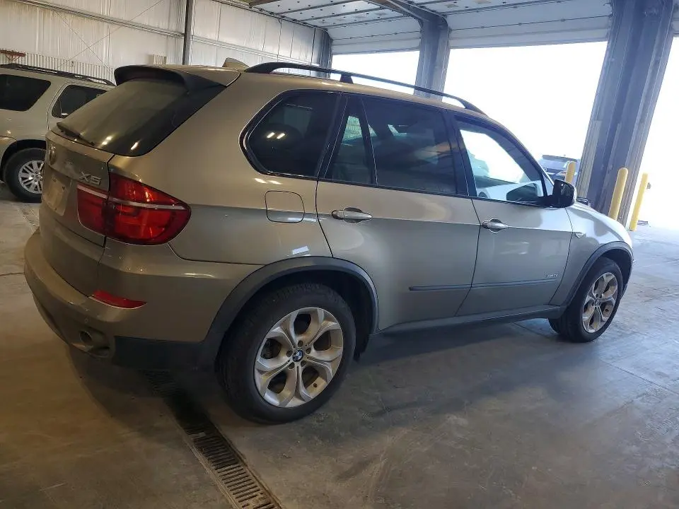 2011 BMW X5 XDRIVE35I  